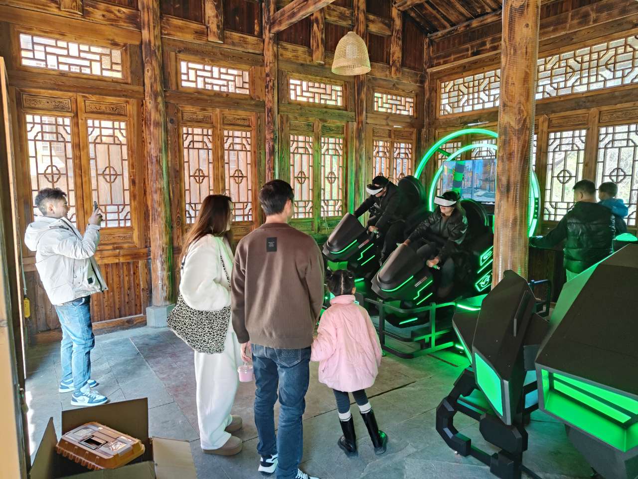 破局之道：如何在 VR 行业红海竞争中突出重围？