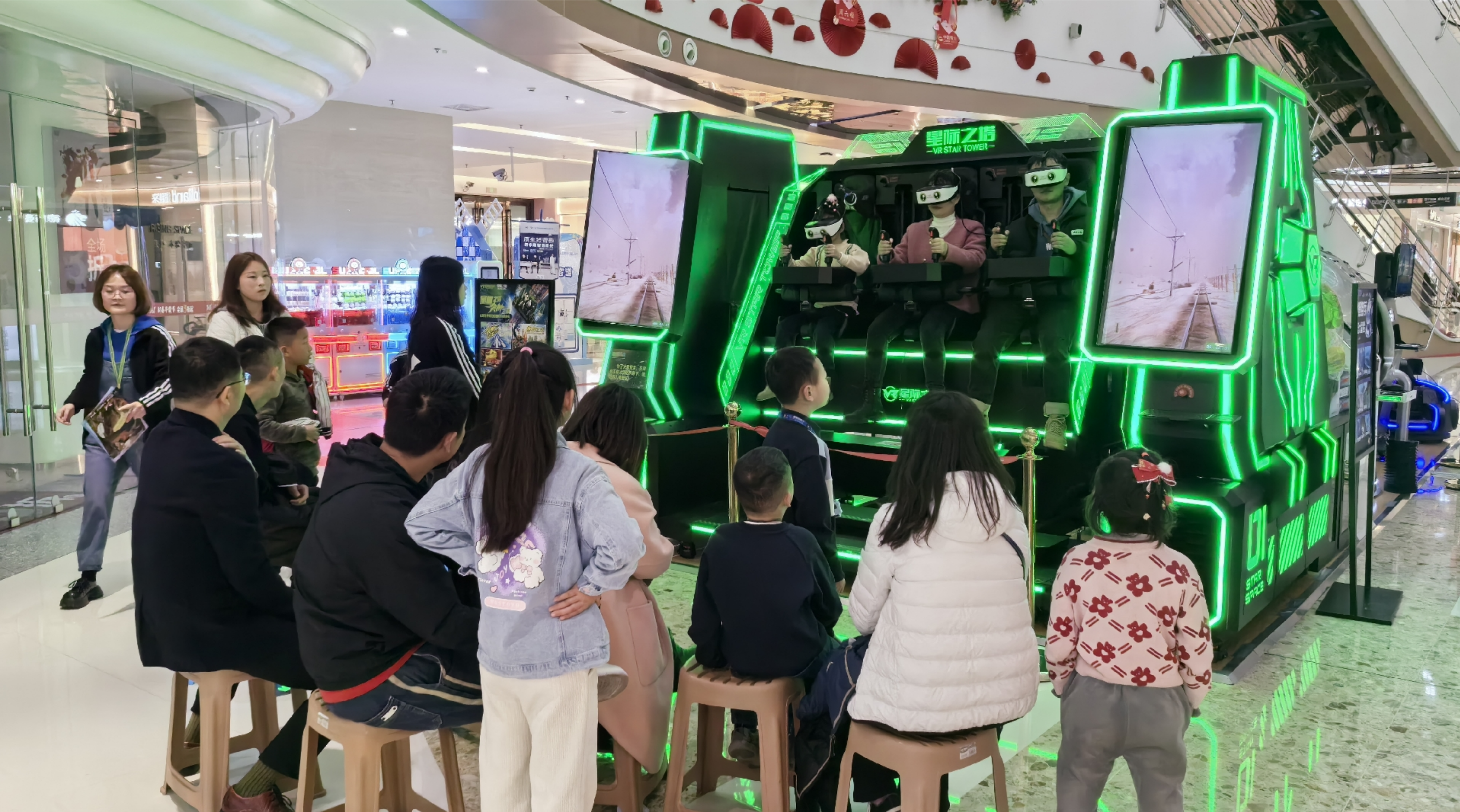​VR 主题乐园必备设备：VR 星际空间如何打造差异化体验？