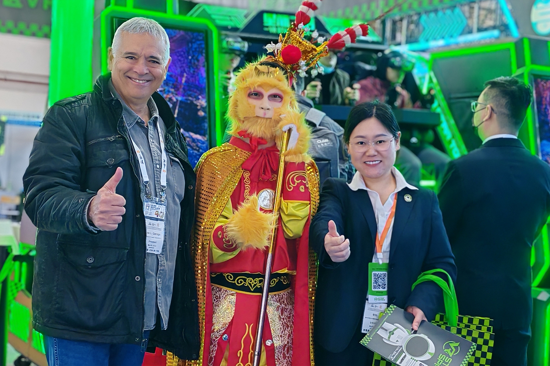 VR星际空间：开启未来娱乐的新纪元