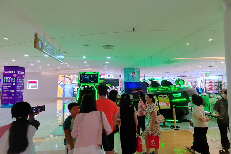 星际空间 VR 体验馆：老板们的创富星际之旅