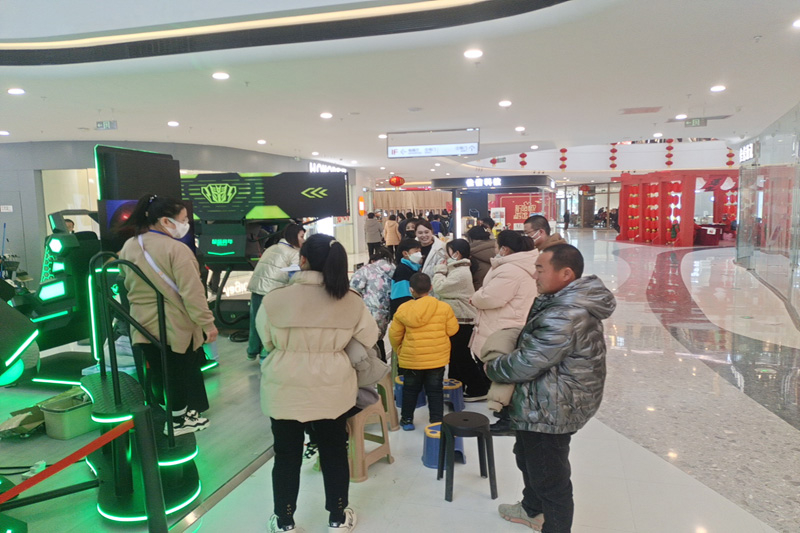 星际空间VR体验：游乐场的新宠
