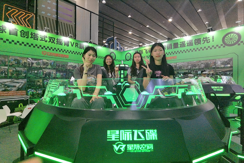 星际空间 VR 体验馆加盟：低投入高回报的创业新选择