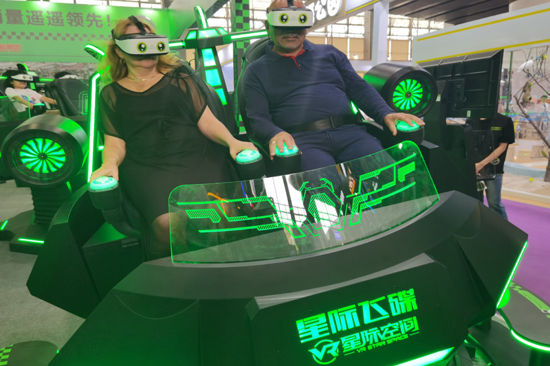 星际空间 VR 体验馆加盟政策详解：从 0 到 1 的一站式扶持