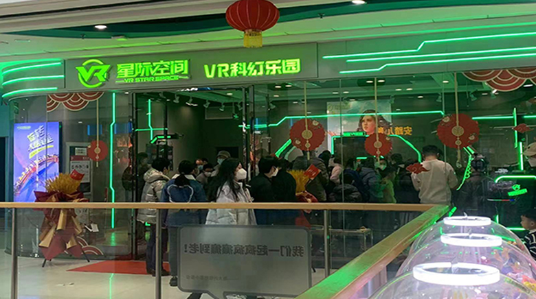 预算低的30平方小型VR体验馆要怎么选购搭配VR设备呢