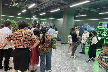 开个60平米VR体验馆如何选择VR设备搭配呢