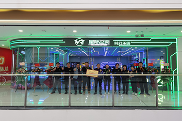 选择 VR 设备厂家时需要注意哪几点