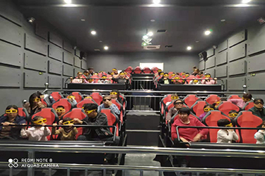 想给场馆添 VR 设备却怕踩雷如何精准避坑？