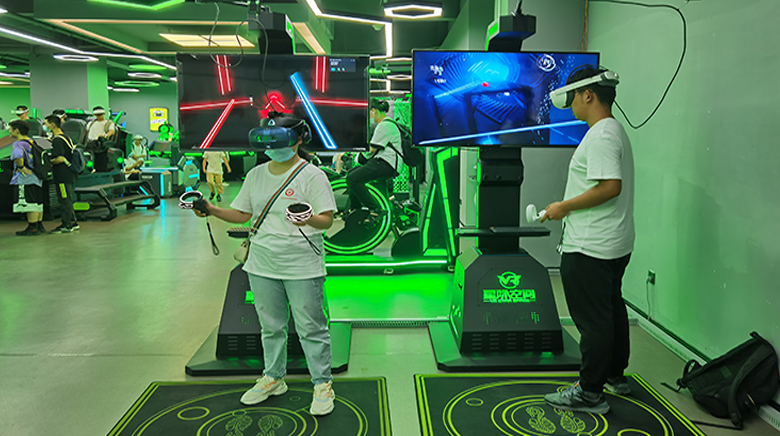 旅游景区在选择VR设备的时候要注意哪些才能避免踩坑