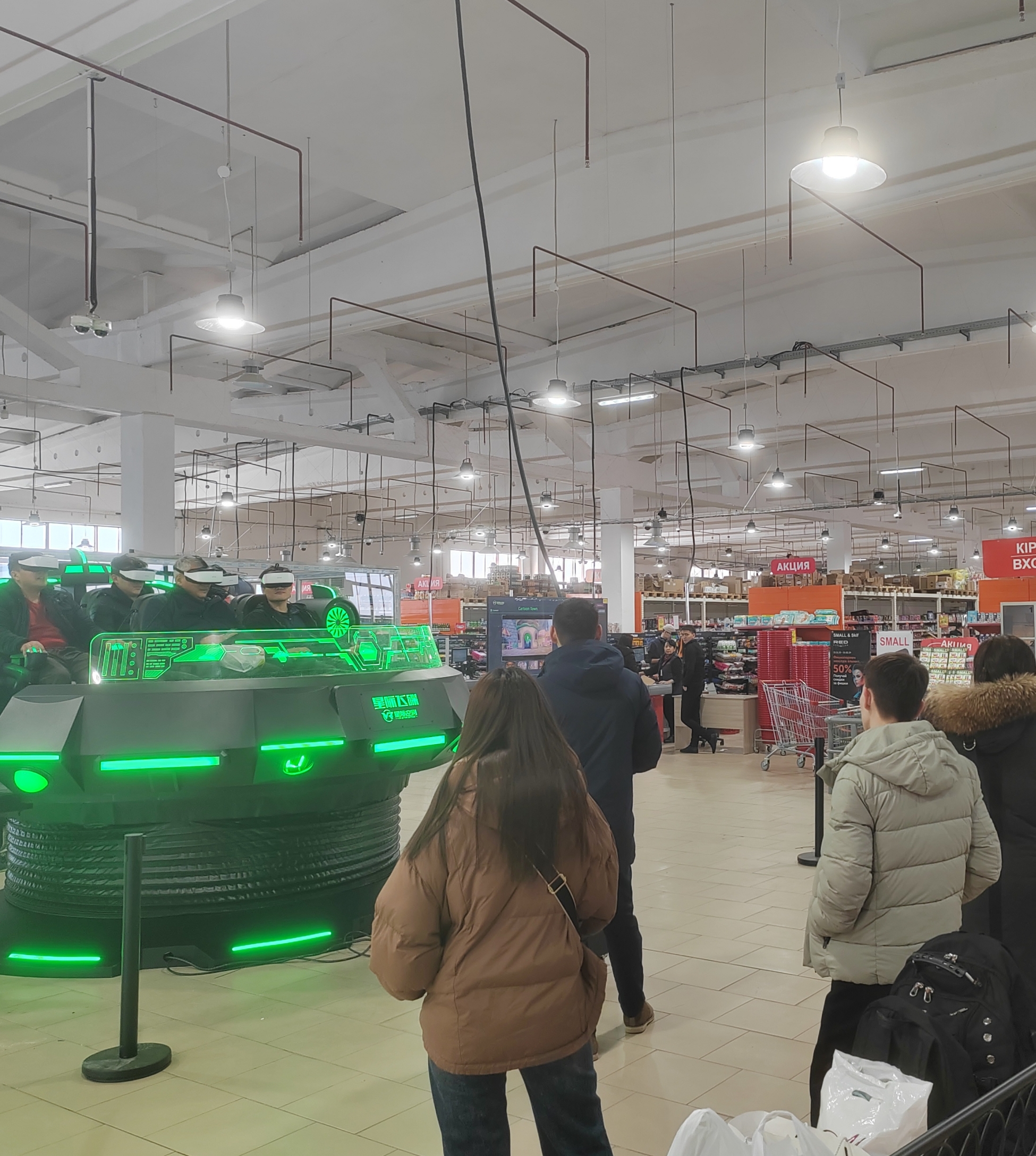 跨越4500公里！星际飞碟从中国·徐州抵达哈萨克斯坦，深受当地玩家喜爱！